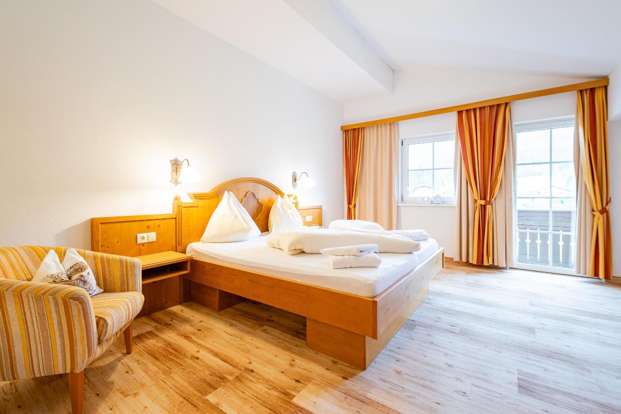 Landhotel Hubengut Bed And Breakfast Радштадт Екстер'єр фото